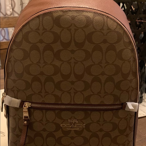 Coach, Coach signature C Design.NWT. Medium size - Picture 12 of 13